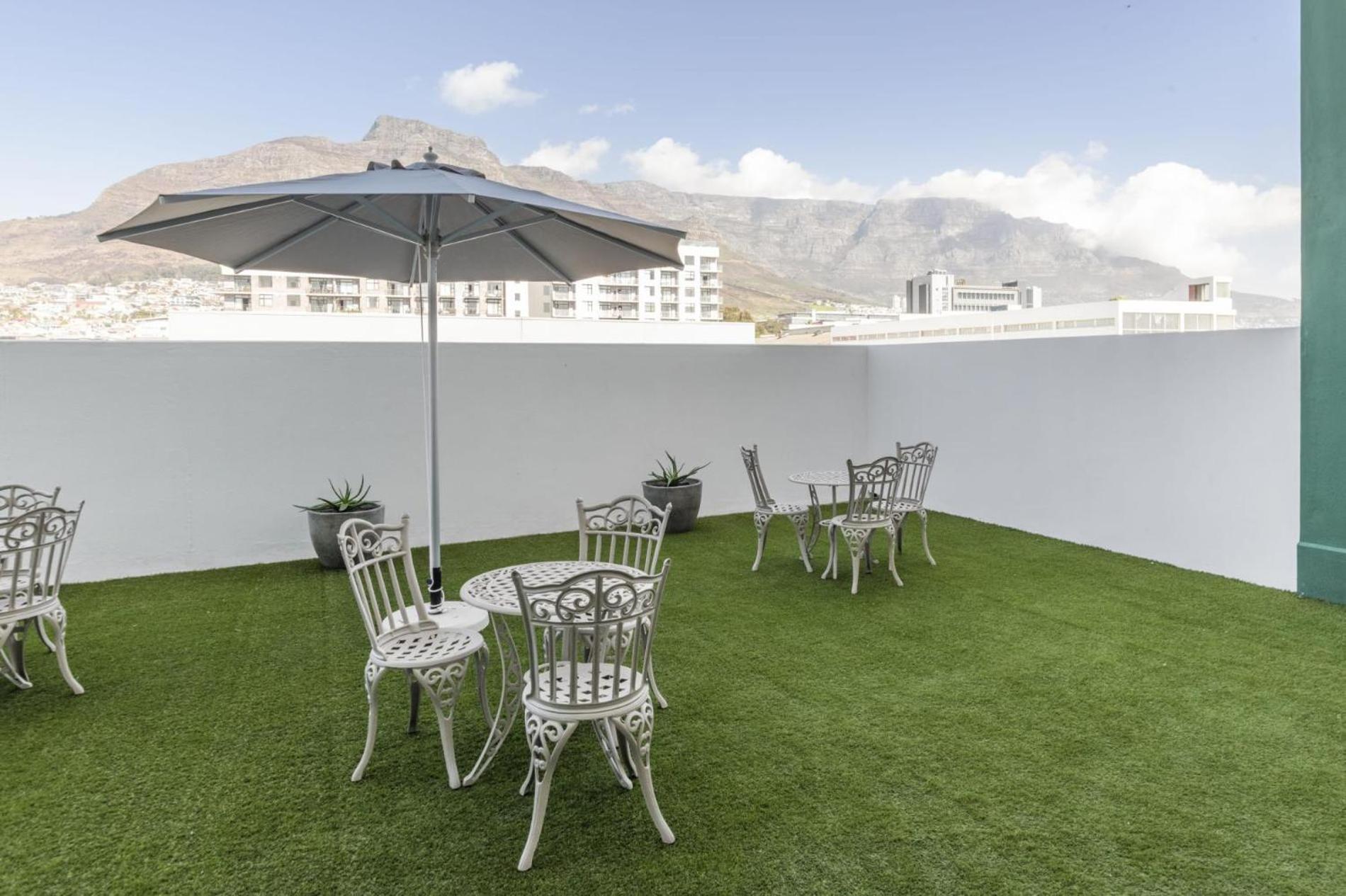 Peaceful Nook In A Heritage-rich Setting * Cape Town