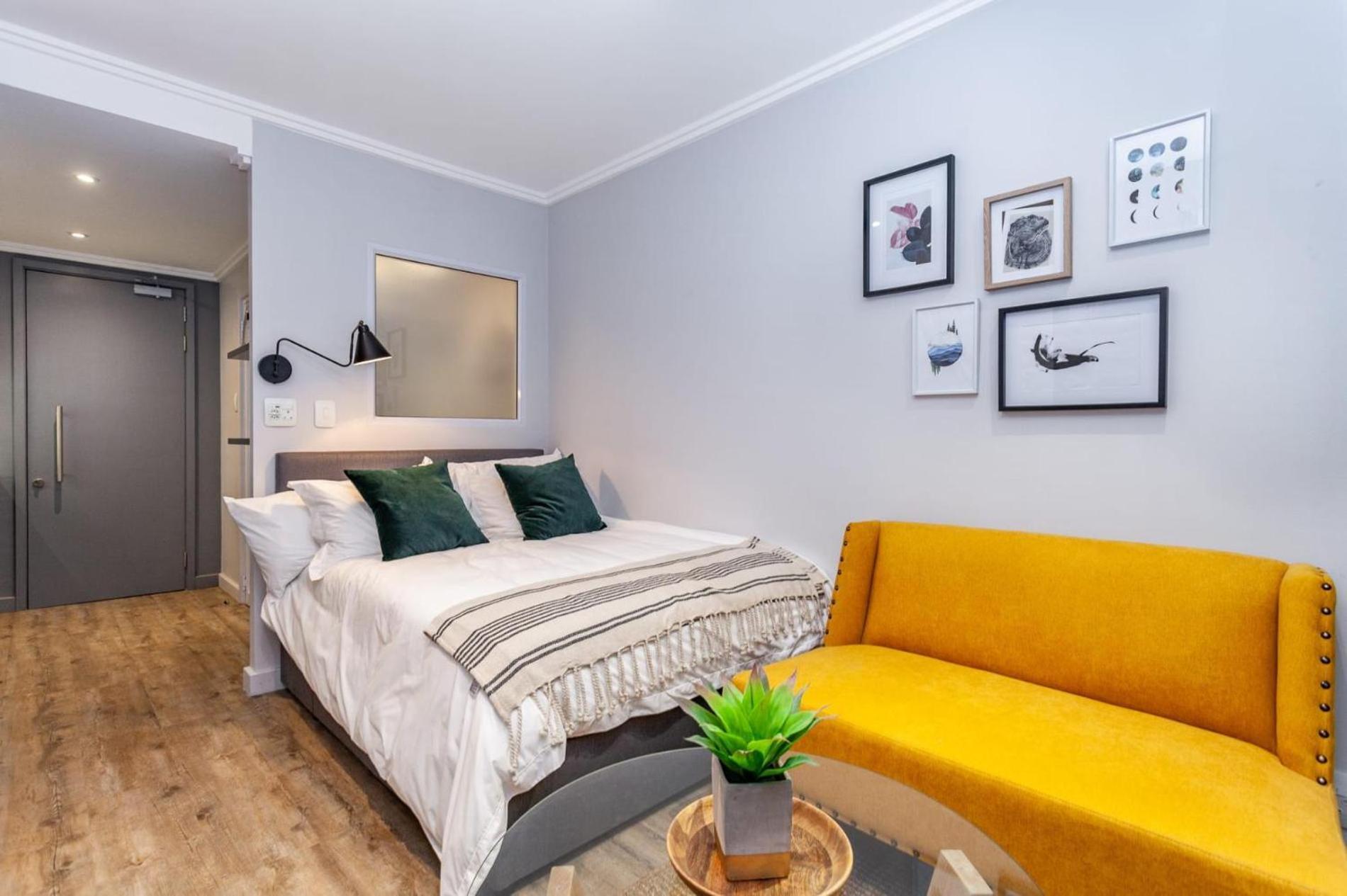 Peaceful Nook In A Heritage-rich Setting Apartment *